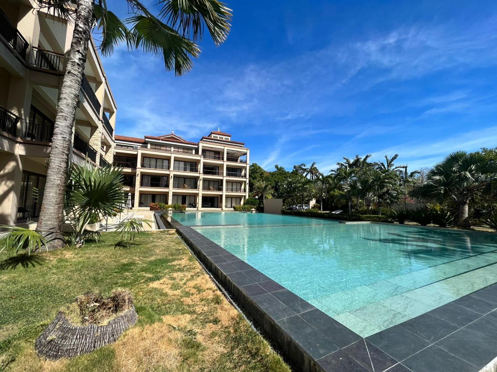 Coralpoint Gardens Suites & Residences มักตัน ภายนอก รูปภาพ
