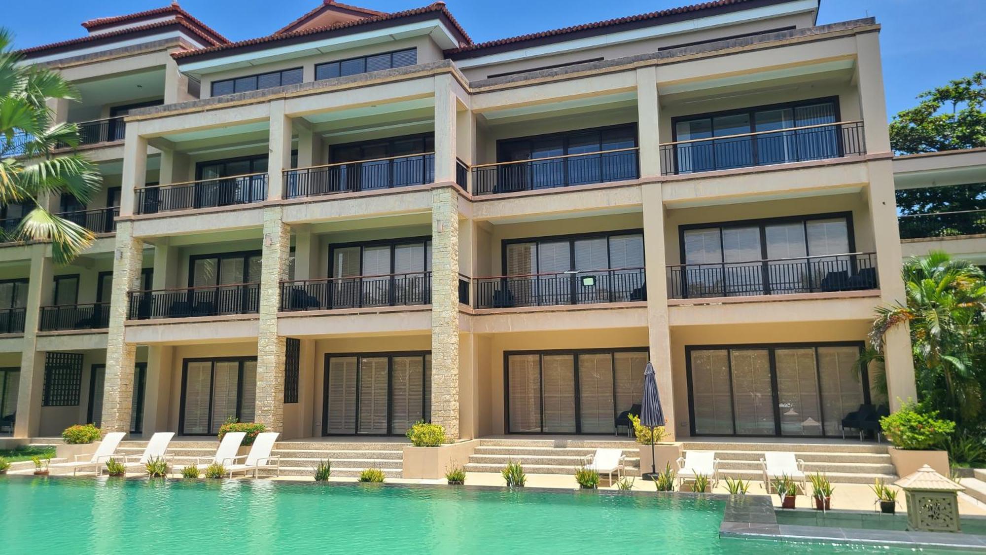 Coralpoint Gardens Suites & Residences มักตัน ภายนอก รูปภาพ