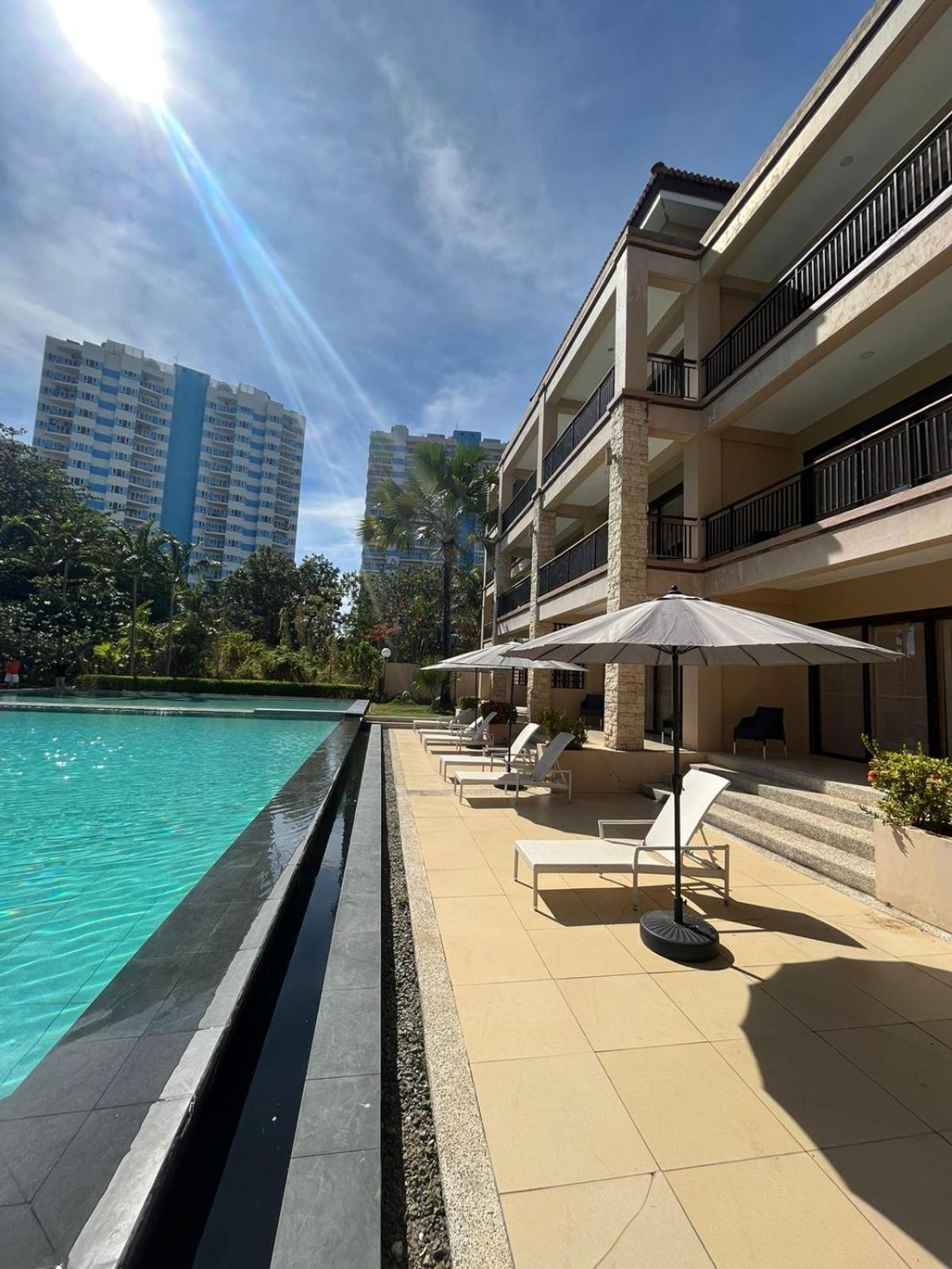 Coralpoint Gardens Suites & Residences มักตัน ภายนอก รูปภาพ