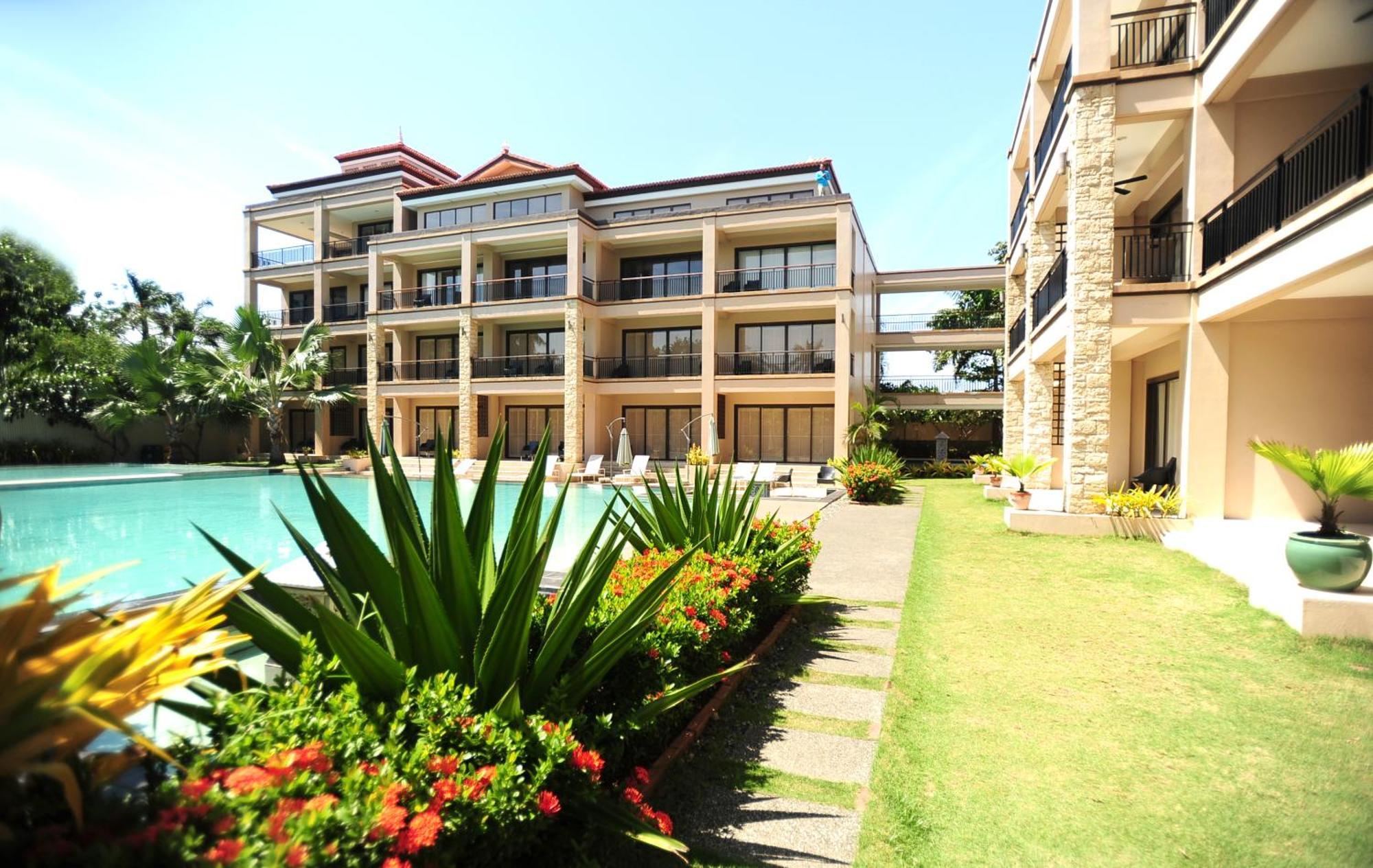 Coralpoint Gardens Suites & Residences มักตัน ภายนอก รูปภาพ