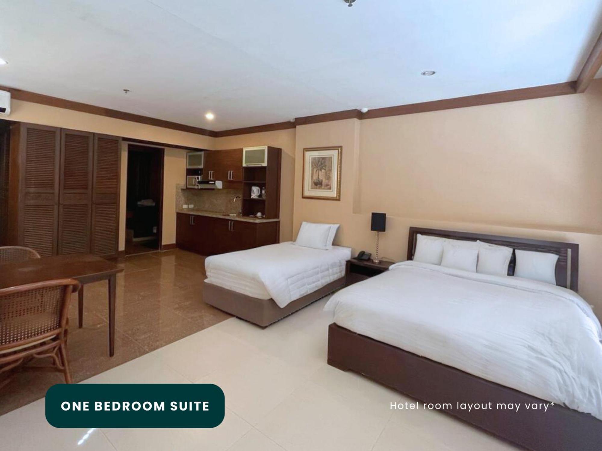 Coralpoint Gardens Suites & Residences มักตัน ภายนอก รูปภาพ
