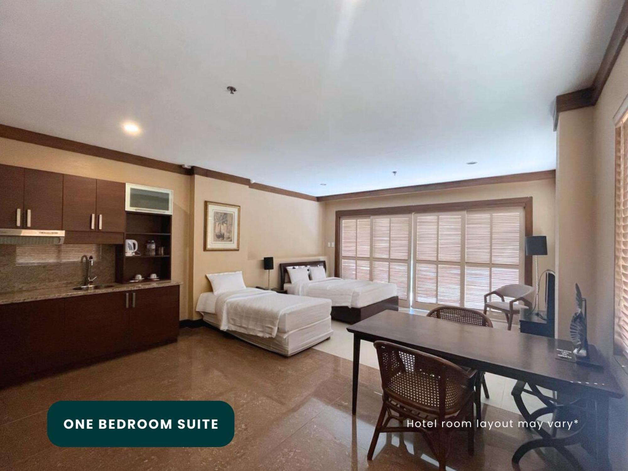 Coralpoint Gardens Suites & Residences มักตัน ภายนอก รูปภาพ